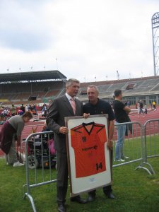 Je moet schieten anders kun je  niet scoren!